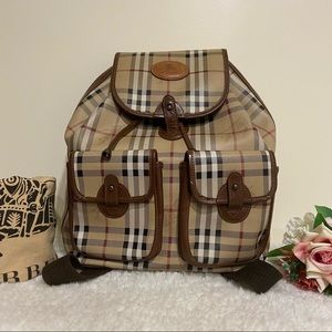 ❌ SOLD ❌ 💯 Authentic Burberry Backpack